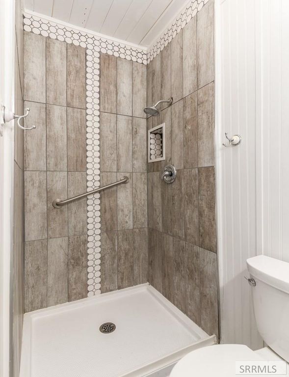 Image 23 of property listing at 95 N 100 W, Blackfoot, ID 83221