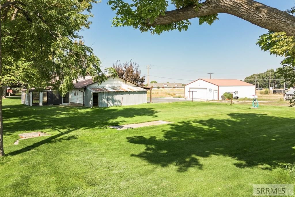 Image 7 of property listing at 95 N 100 W, Blackfoot, ID 83221