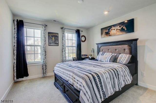 7 Troy Ln, Roxbury Twp., NJ 07850