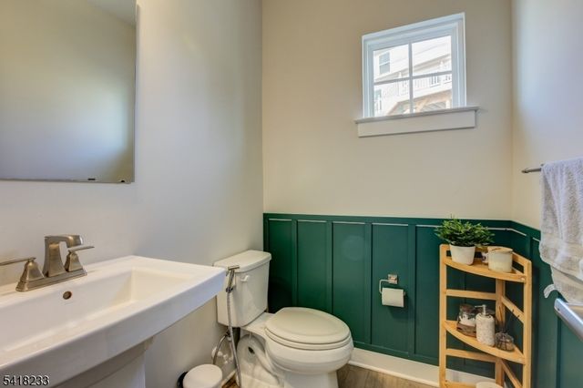 7 Troy Ln, Roxbury Twp., NJ 07850