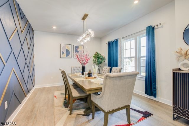 7 Troy Ln, Roxbury Twp., NJ 07850