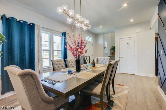 7 Troy Ln, Roxbury Twp., NJ 07850