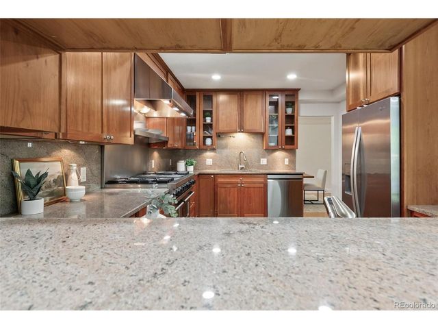 1617 Hudson St, Denver, CO 80220