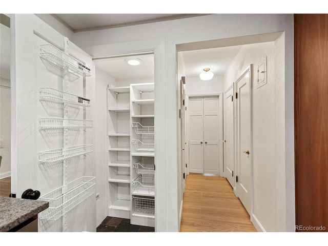1617 Hudson St, Denver, CO 80220