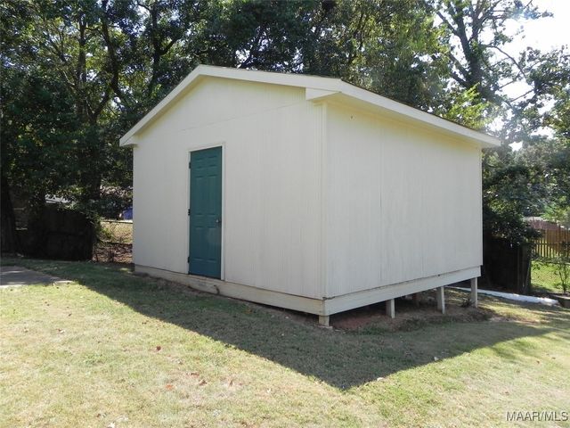 227 Gardenia Court, Prattville, AL 36067