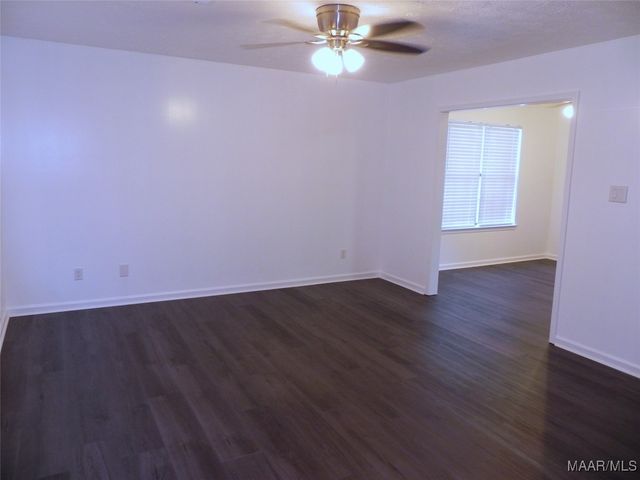 227 Gardenia Court, Prattville, AL 36067