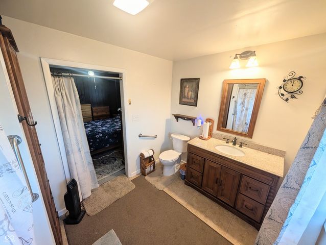 5599 N State Road 9, Hope, IN 47246