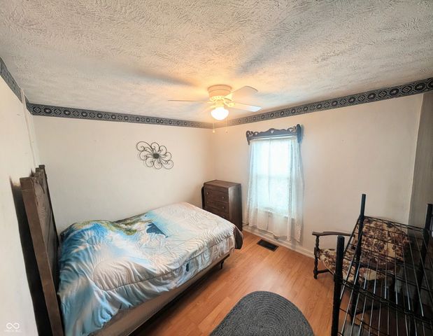 5599 N State Road 9, Hope, IN 47246