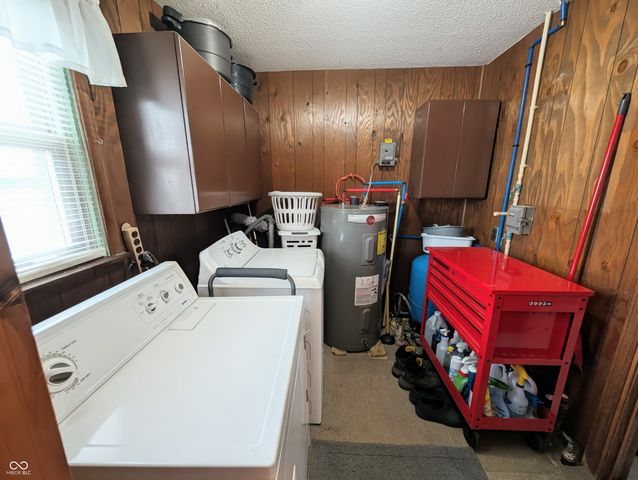 5599 N State Road 9, Hope, IN 47246