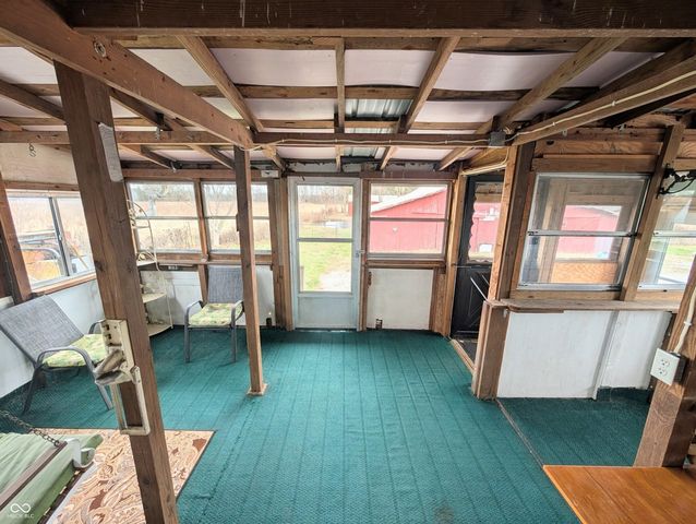 5599 N State Road 9, Hope, IN 47246