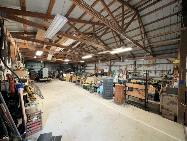 5599 N State Road 9, Hope, IN 47246