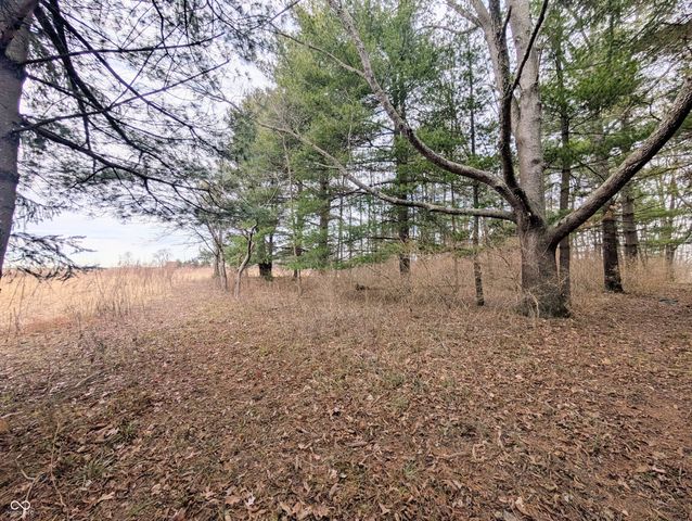 5599 N State Road 9, Hope, IN 47246