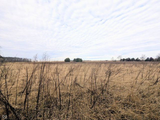 5599 N State Road 9, Hope, IN 47246