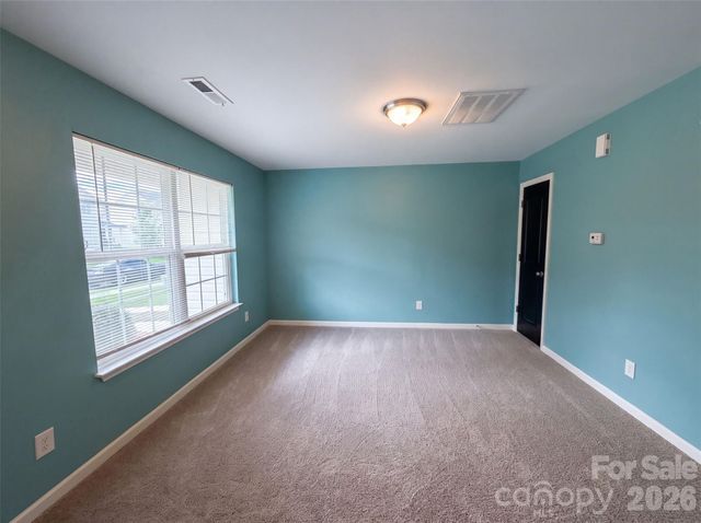 5730 Natick Drive, Charlotte, NC 28214