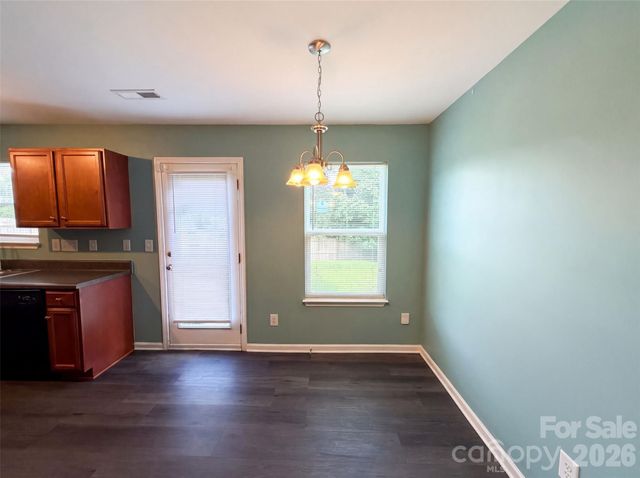 5730 Natick Drive, Charlotte, NC 28214