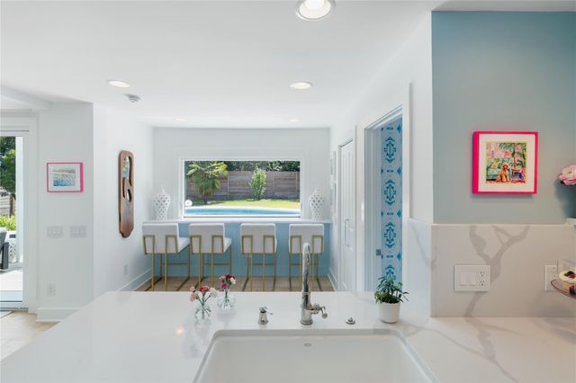 4209 Gnarl DR, Austin, TX 78731