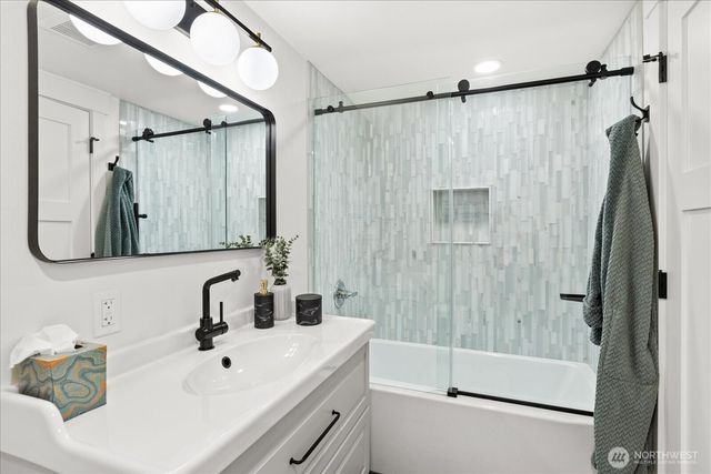 1001 NE 155th Street, Shoreline, WA 98155
