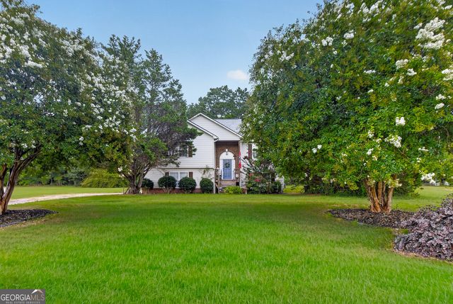 69 Alma Court, Commerce, GA 30529
