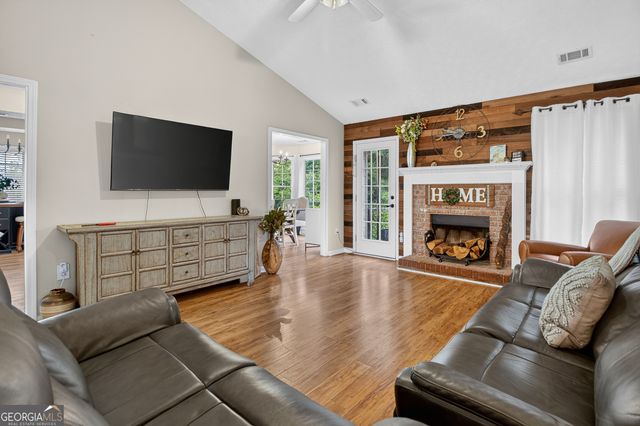 69 Alma Court, Commerce, GA 30529