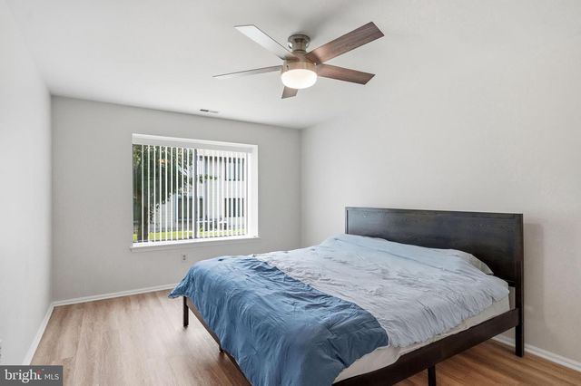 905 CHESTERWOOD CT, Marlton, NJ 08053