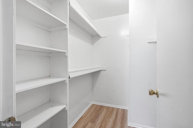 905 CHESTERWOOD CT, Marlton, NJ 08053