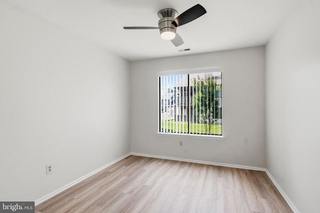 905 CHESTERWOOD CT, Marlton, NJ 08053