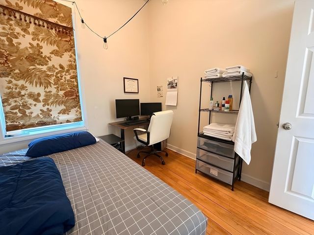 11 Vancouver St 3, Boston, MA 02115