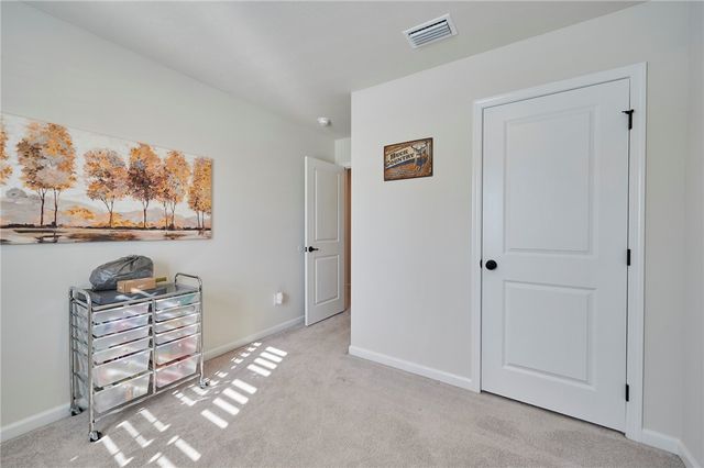 138 Twin Oaks Dr, Buffalo Twp, PA 16055