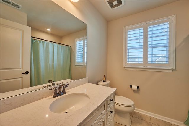 138 Twin Oaks Dr, Buffalo Twp, PA 16055