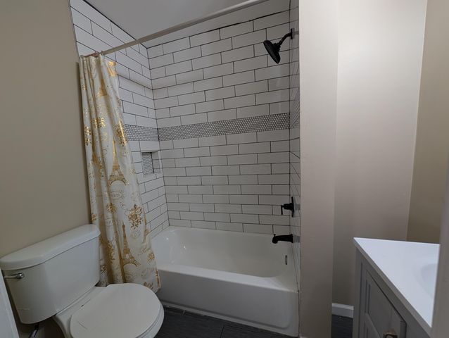 3018 E 6th Avenue, Columbus, OH 43219