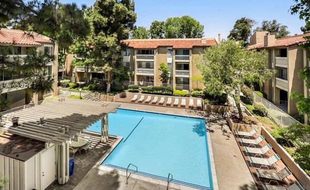 1855 Diamond St 5-327, San Diego, CA 92109