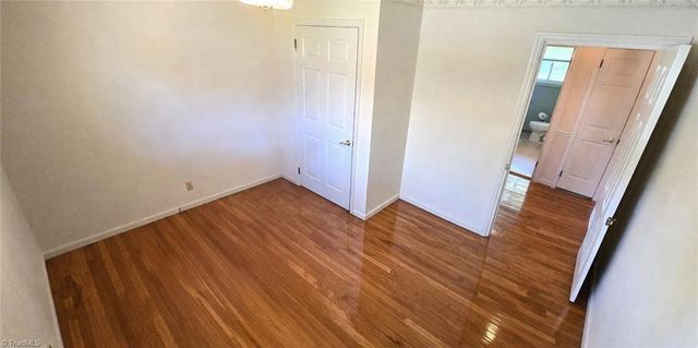 105 Mendenhall Road, Jamestown, NC 27282