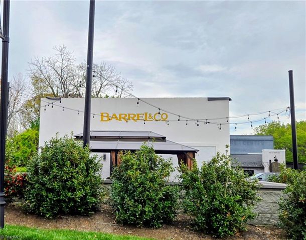 105 Mendenhall Road, Jamestown, NC 27282