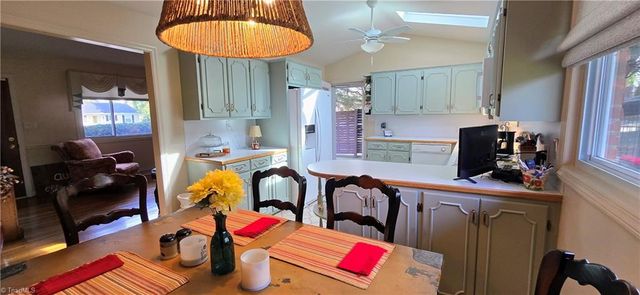 105 Mendenhall Road, Jamestown, NC 27282