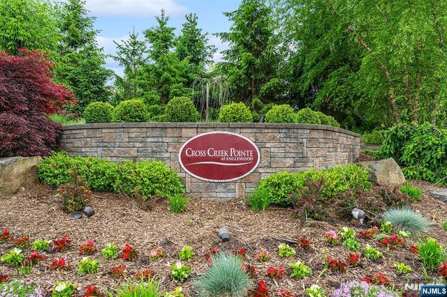 19 Quail Court 40, Englewood, NJ 07631