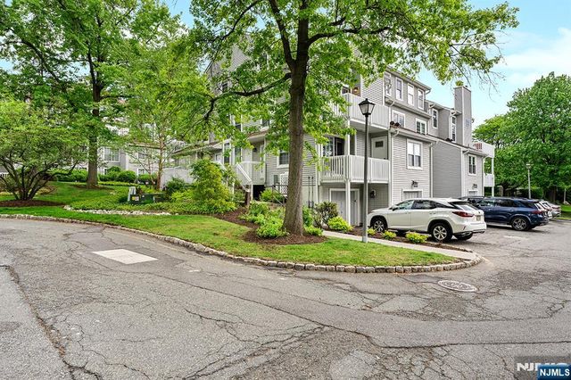 19 Quail Court 40, Englewood, NJ 07631