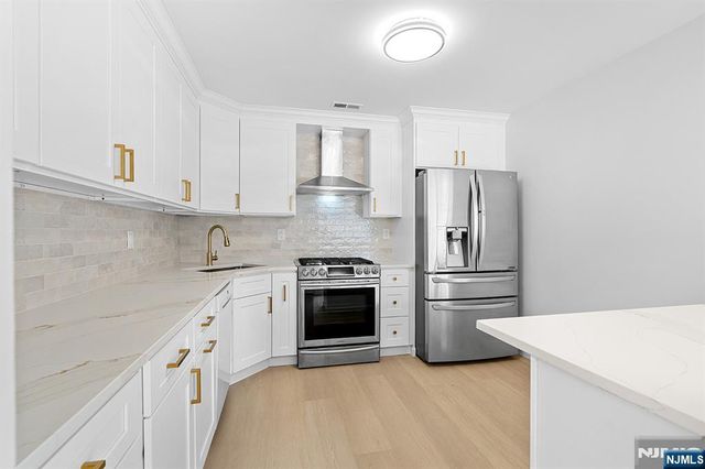 19 Quail Court 40, Englewood, NJ 07631