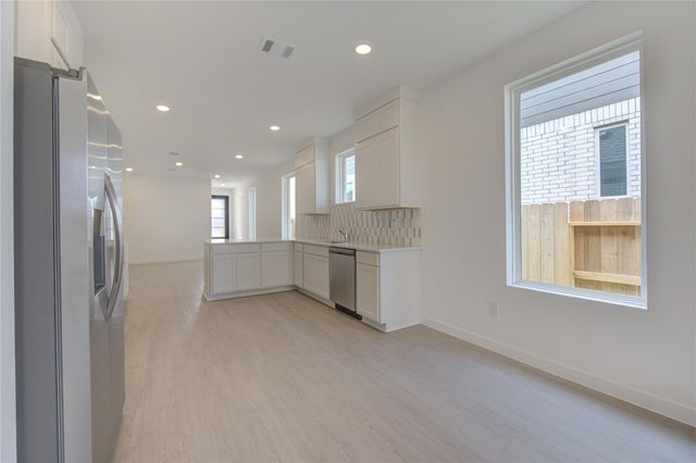 1047 Blue Stone Drive, Beasley, TX 77417