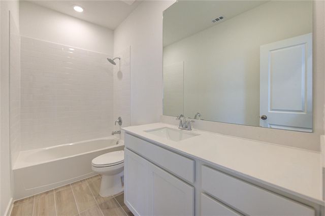 1047 Blue Stone Drive, Beasley, TX 77417