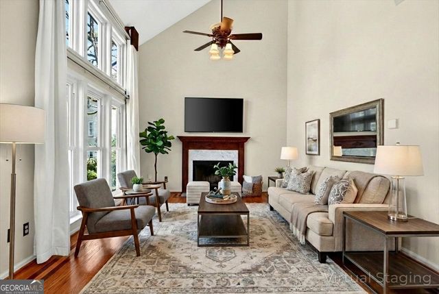 535 Tumbling Creek Drive, Alpharetta, GA 30005