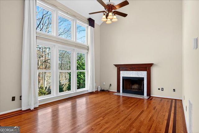 535 Tumbling Creek Drive, Alpharetta, GA 30005