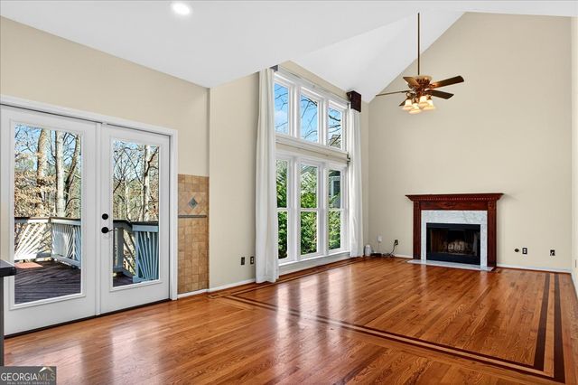 535 Tumbling Creek Drive, Alpharetta, GA 30005