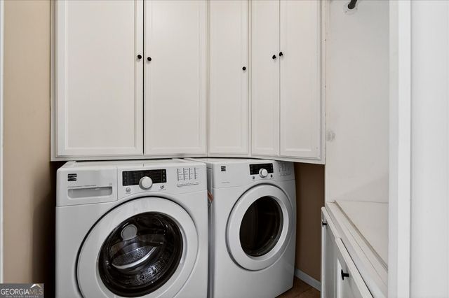 535 Tumbling Creek Drive, Alpharetta, GA 30005