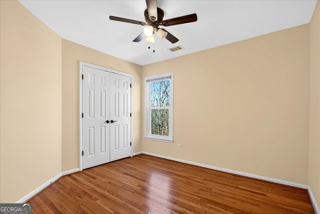 535 Tumbling Creek Drive, Alpharetta, GA 30005