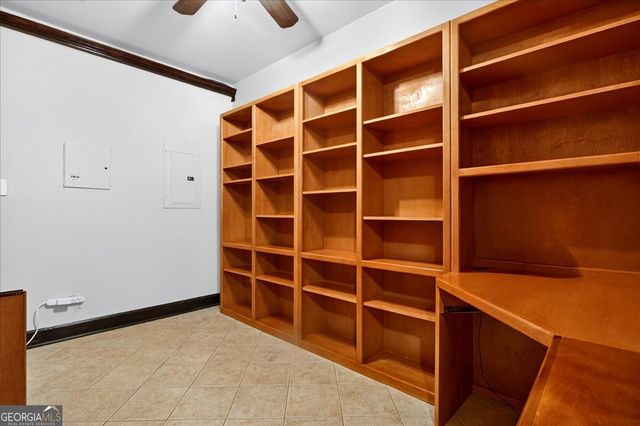 535 Tumbling Creek Drive, Alpharetta, GA 30005