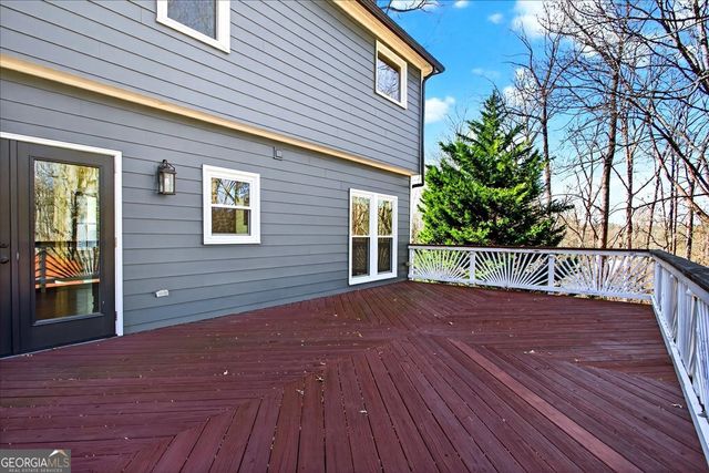 535 Tumbling Creek Drive, Alpharetta, GA 30005