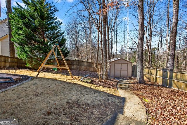 535 Tumbling Creek Drive, Alpharetta, GA 30005