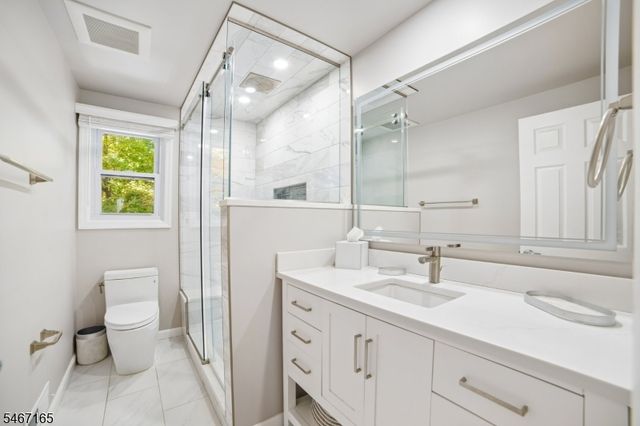 59 Trocha Ave, Livingston Twp., NJ 07039