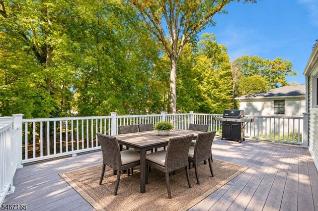 59 Trocha Ave, Livingston Twp., NJ 07039