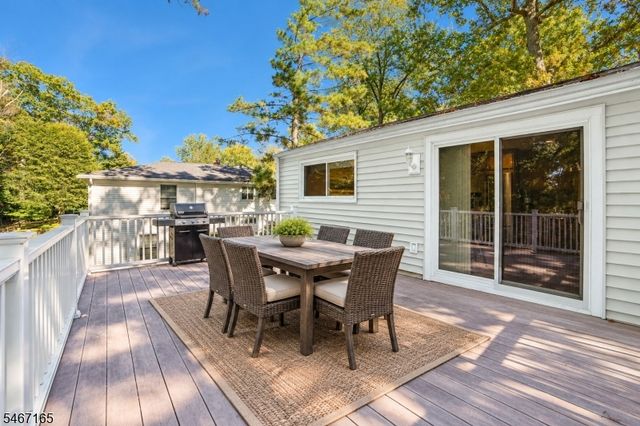 59 Trocha Ave, Livingston Twp., NJ 07039
